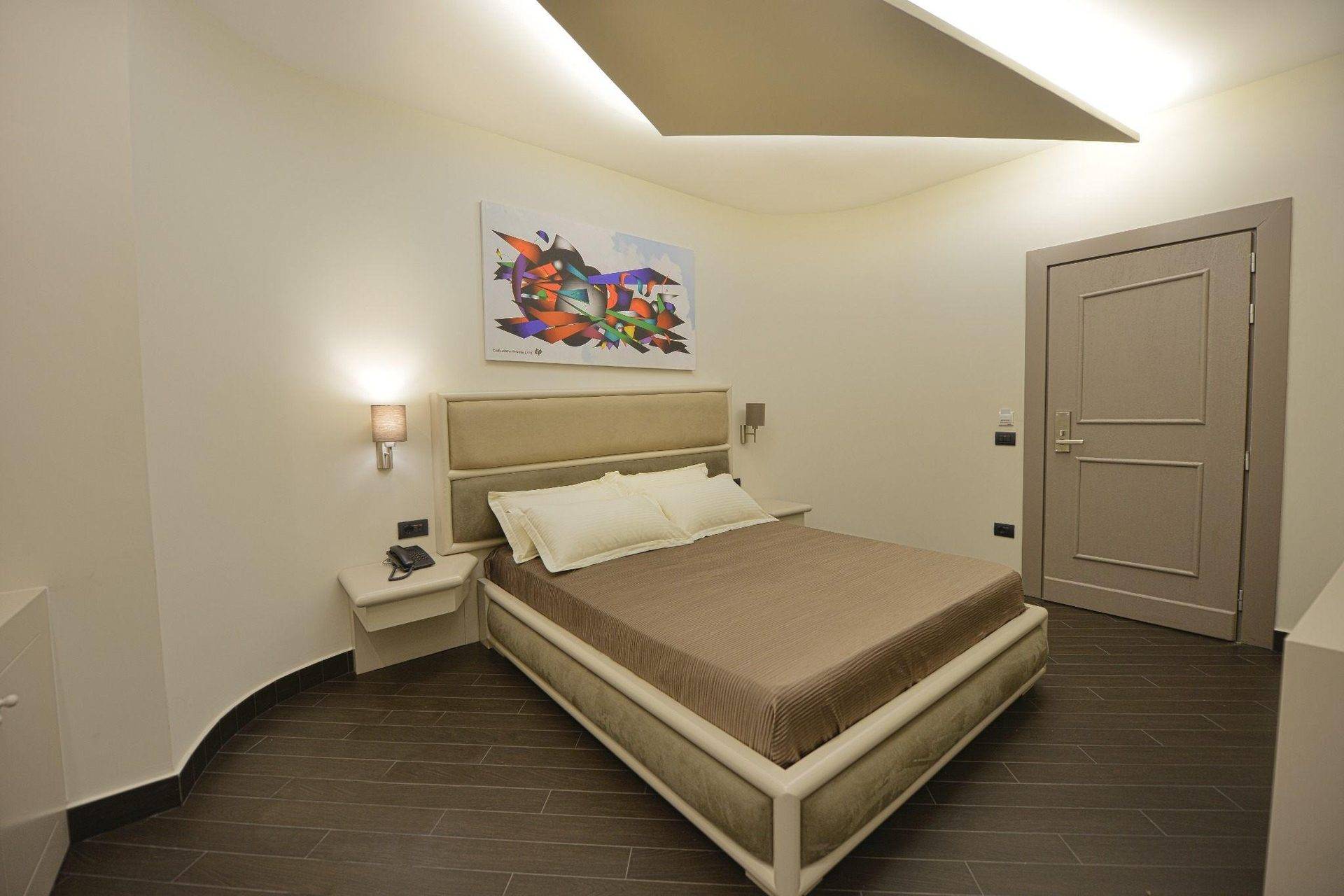Deluxe Room 2
